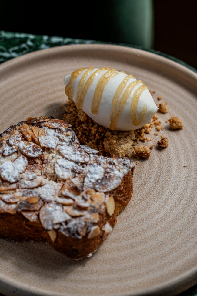 Alternative view of Can Garrit